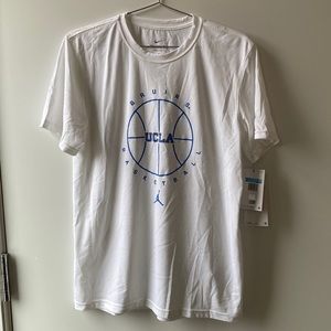 Nike Jordan men’s medium white dri-fit UCLA basketball t-shirt